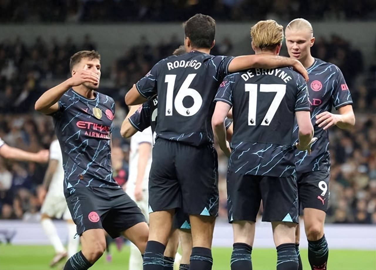 利物浦遭遇佛罗伦萨抢分,英超球队遭遇挑战的简单介绍 利物浦遭遇佛罗伦萨抢分,英超球队遭遇挑战的简单介绍