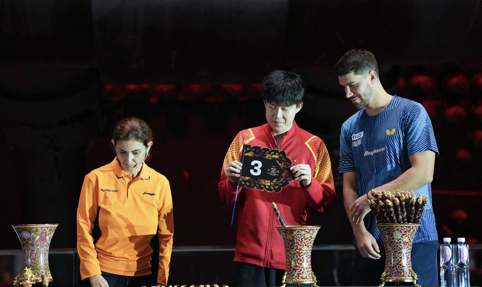 韩国乒乓球队完胜比利时乒乓球队,奥恰洛夫统治全场的简单介绍 韩国乒乓球队完胜比利时乒乓球队,奥恰洛夫统治全场的简单介绍