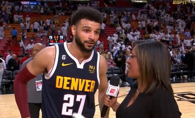 德国网球队鏖战世界网球队,穆雷爆发神勇的简单介绍 德国网球队鏖战世界网球队,穆雷爆发神勇的简单介绍