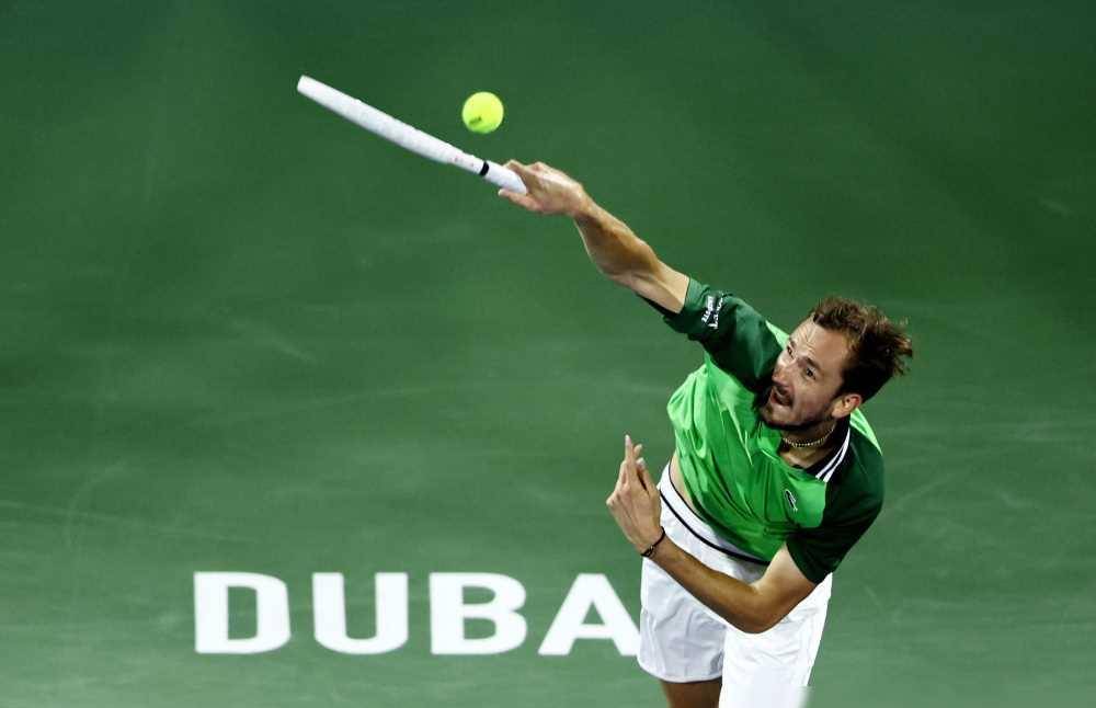 意大利网球队强势美国网球队,梅德韦杰夫完成帽子戏法的简单介绍 意大利网球队强势美国网球队,梅德韦杰夫完成帽子戏法的简单介绍