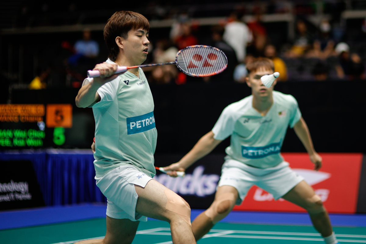 马来西亚队完胜印尼队,安赛龙点燃赛场 马来西亚队完胜印尼队,安赛龙点燃赛场