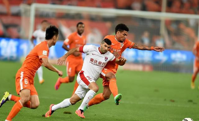 关于进球大战:重庆斯威逆转深圳佳兆业的信息 关于进球大战:重庆斯威逆转深圳佳兆业的信息