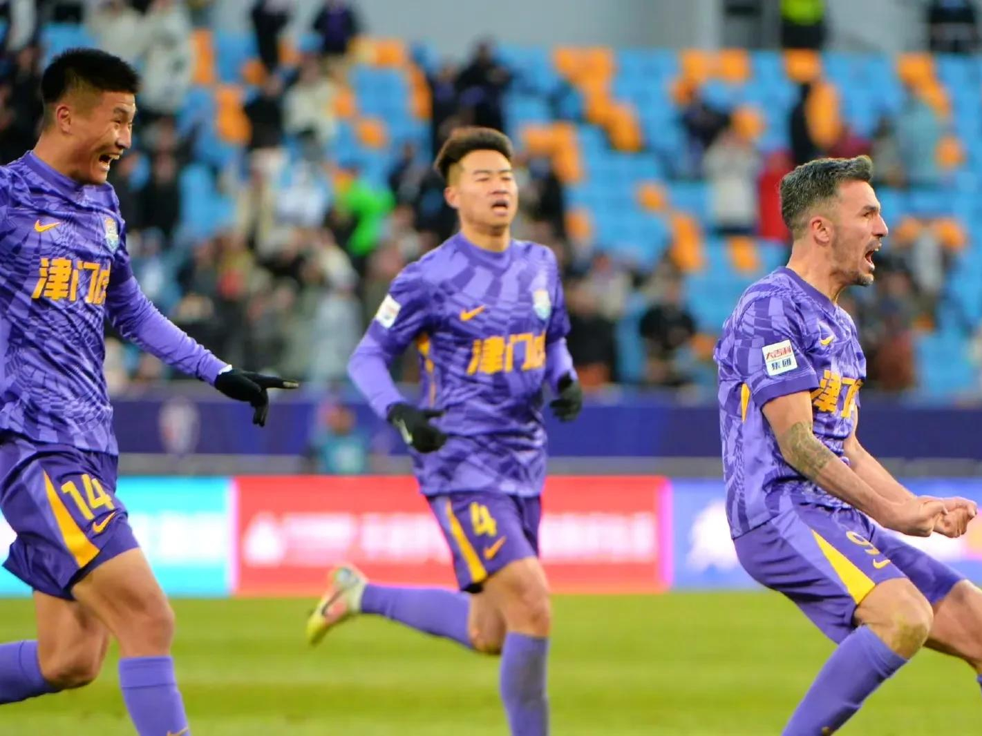 广州恒大备战对阵天津津门快马,力争取胜的简单介绍 广州恒大备战对阵天津津门快马,力争取胜的简单介绍