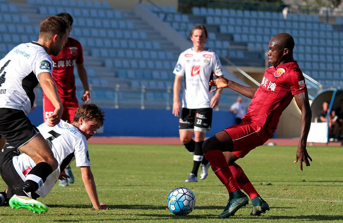 包含梅斯主场不敌强敌,球队防守暴露问题需改进的词条 包含梅斯主场不敌强敌,球队防守暴露问题需改进的词条