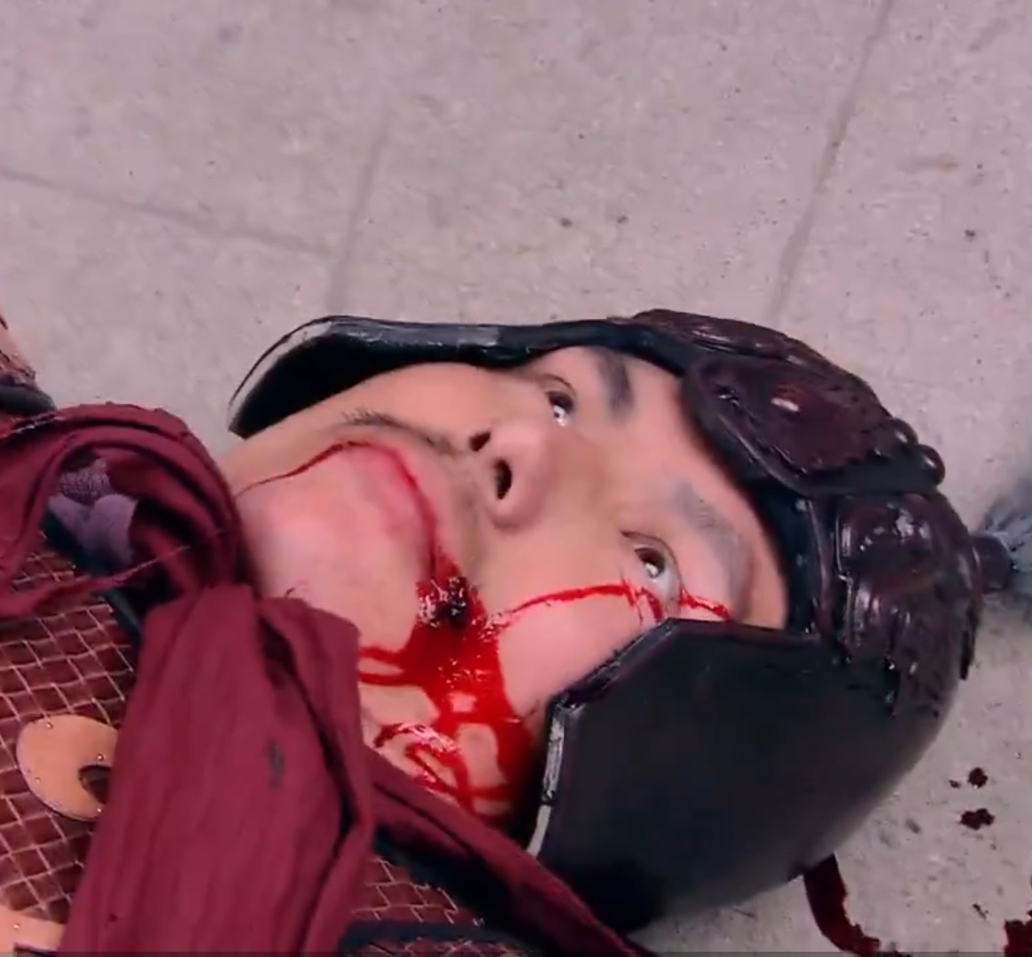 包含战袍染血,足球场上的真英雄顶天立地的词条 包含战袍染血,足球场上的真英雄顶天立地的词条