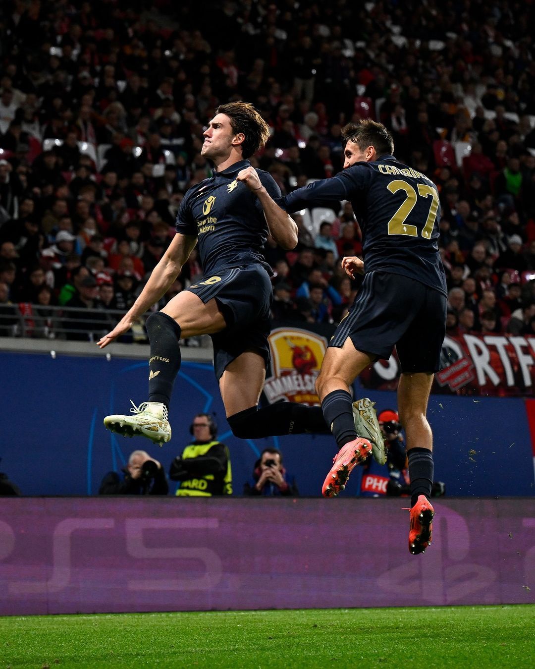 关于莱比锡队在客场遭遇惨败,欧冠希望渺茫的信息 关于莱比锡队在客场遭遇惨败,欧冠希望渺茫的信息