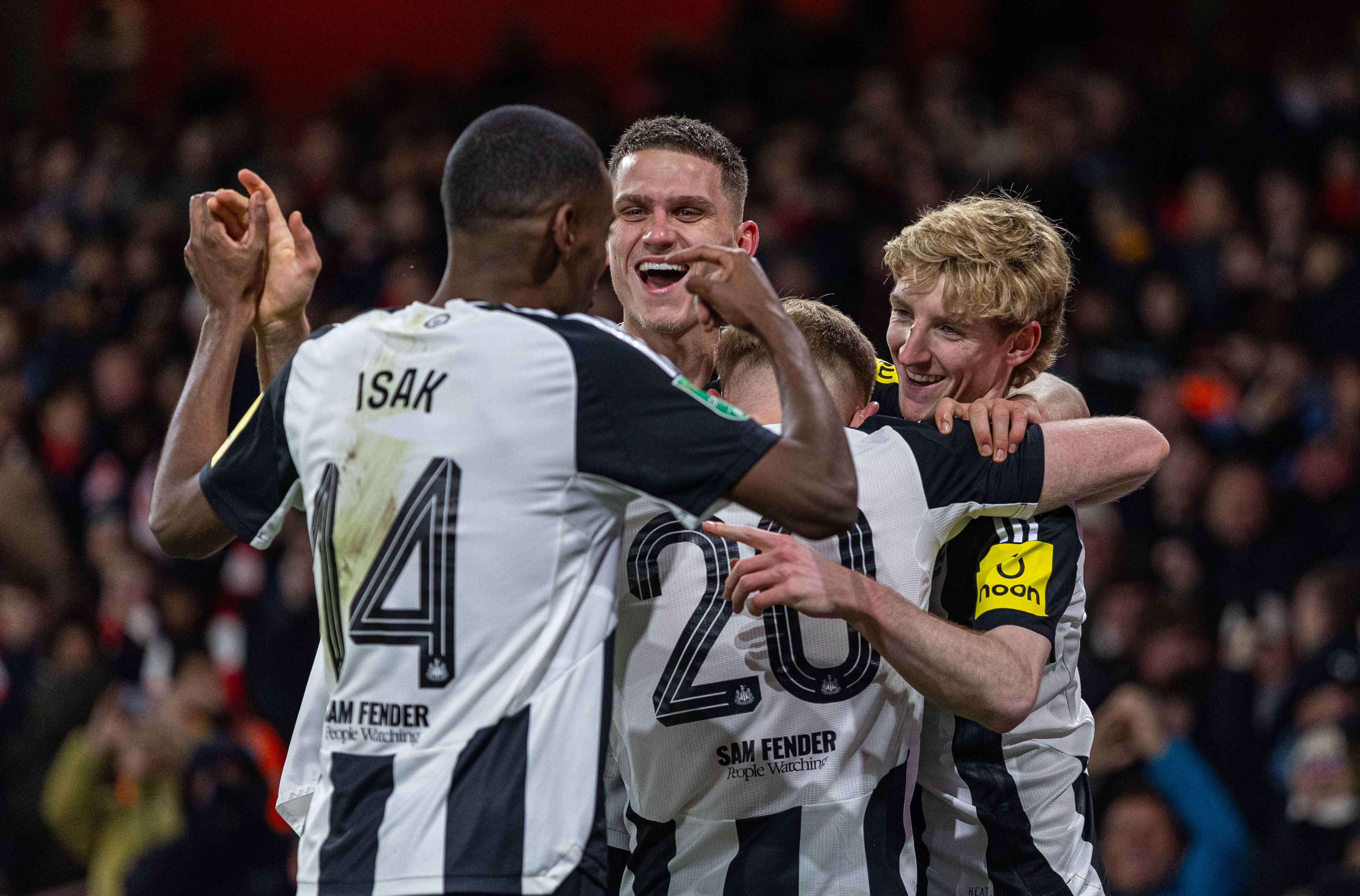 阿森纳主场击败伯恩茅斯,胜利信心不减 阿森纳主场击败伯恩茅斯,胜利信心不减