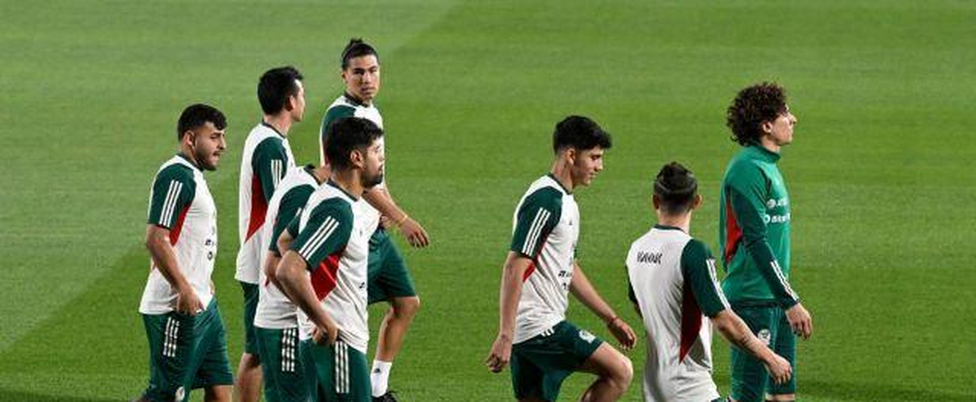 包含沙特劲旅再胜一场，实力雄厚晋级的词条