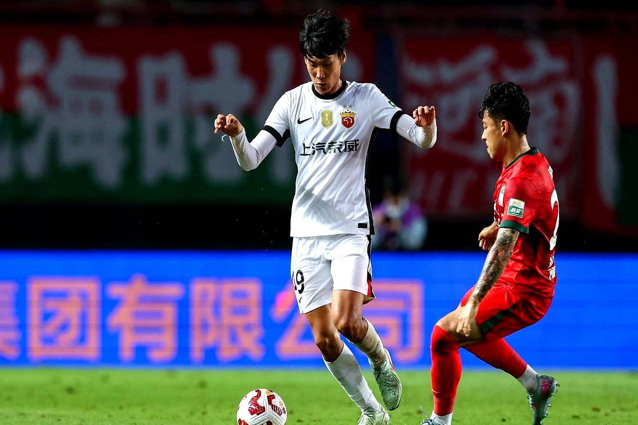 上海上港外援轮休,中超战术或再度调整的简单介绍 上海上港外援轮休,中超战术或再度调整的简单介绍