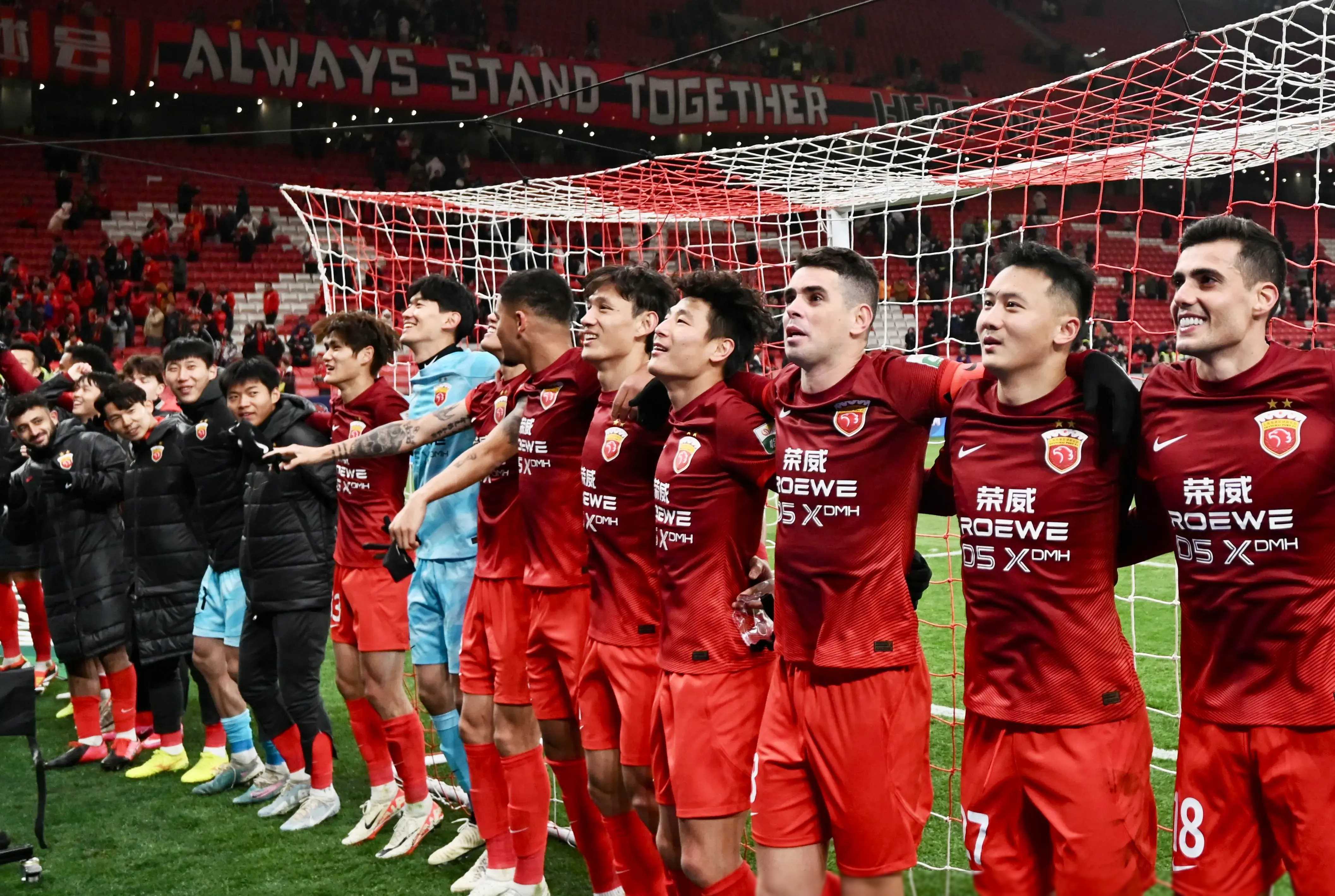 亚冠比赛战报:中超球队逆转胜利 亚冠比赛战报:中超球队逆转胜利