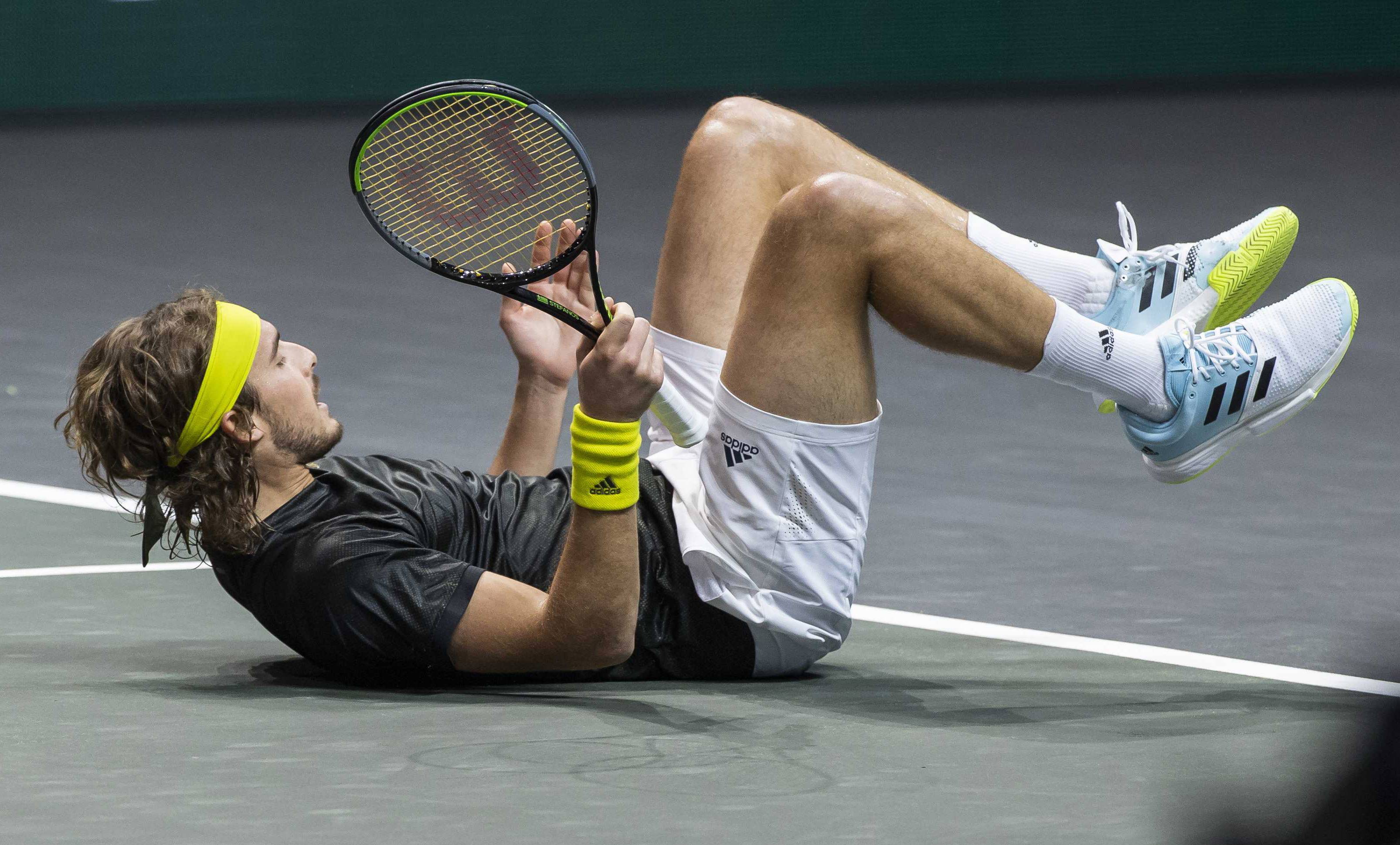 欧洲网球队逆转世界网球队，西西帕斯送出助攻