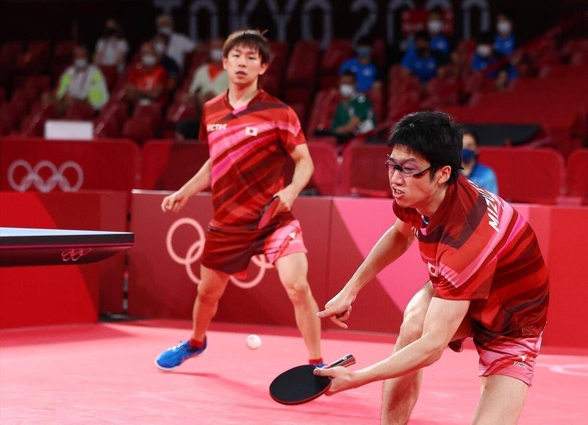 瑞典乒乓球队险胜日本乒乓球队，水谷隼统治全场的简单介绍