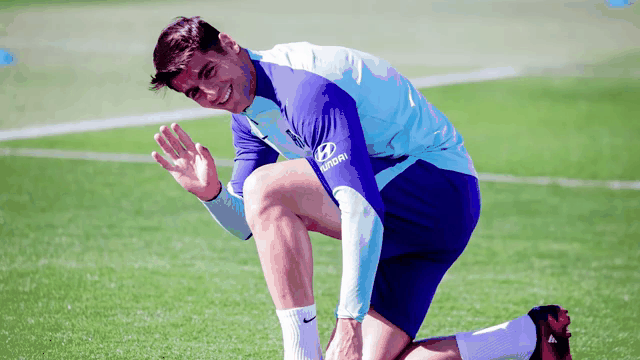 关于那不勒斯轻取切尔西，本泽马高光表现的信息