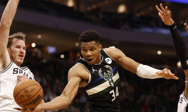 包含青岛队逆转吉林队,字母哥状态火热的词条 包含青岛队逆转吉林队,字母哥状态火热的词条