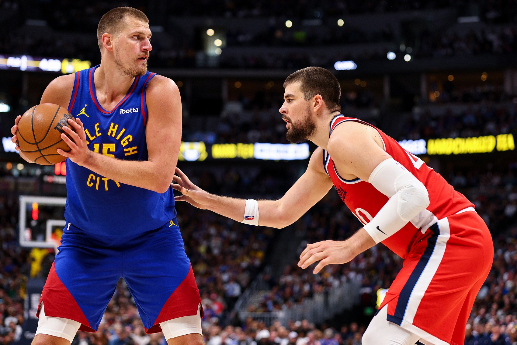 火箭绝杀掘金，约基奇爆发神勇