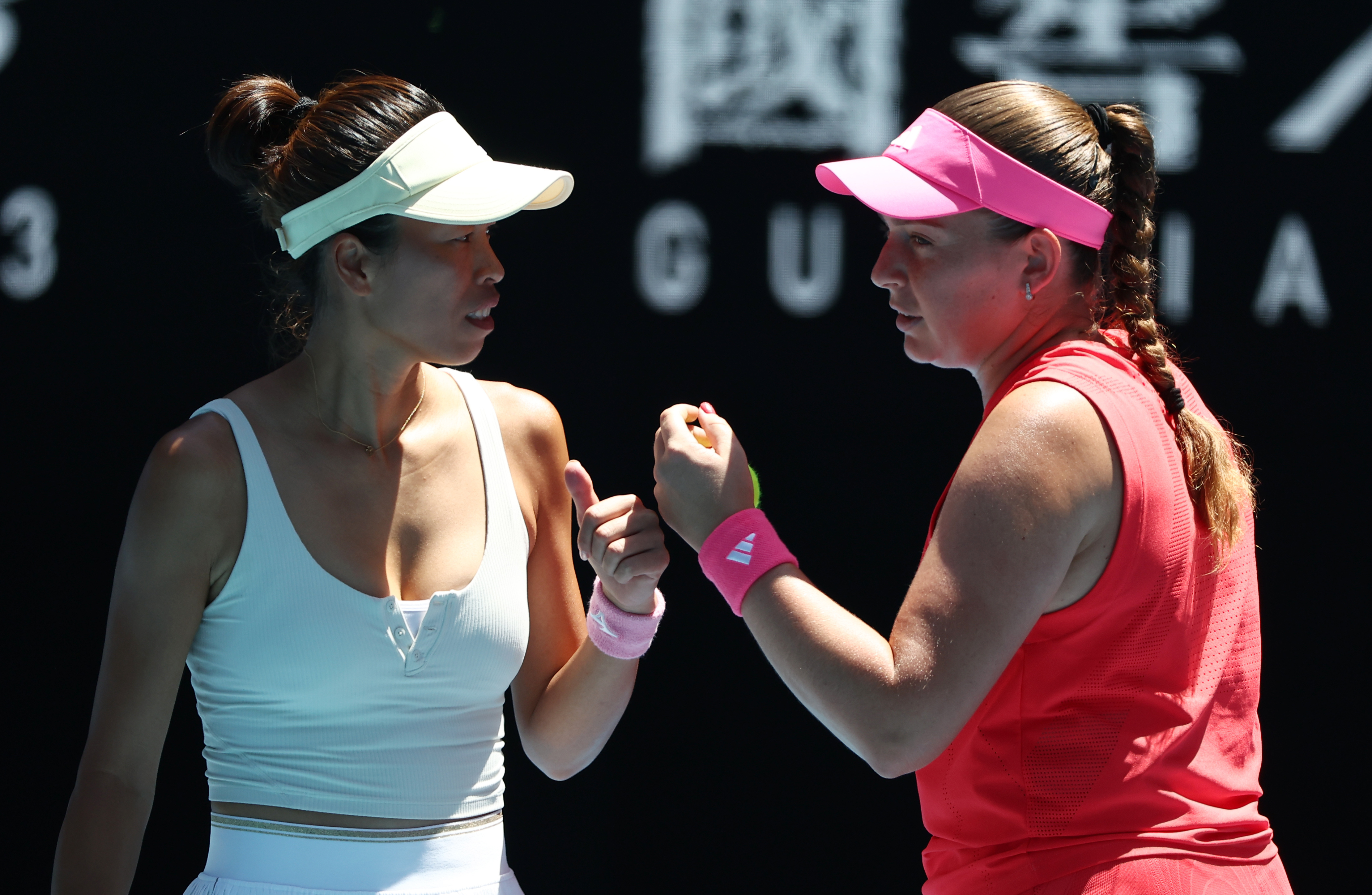 澳大利亚网球队翻盘美国网球队，瓦林卡送出助攻的简单介绍