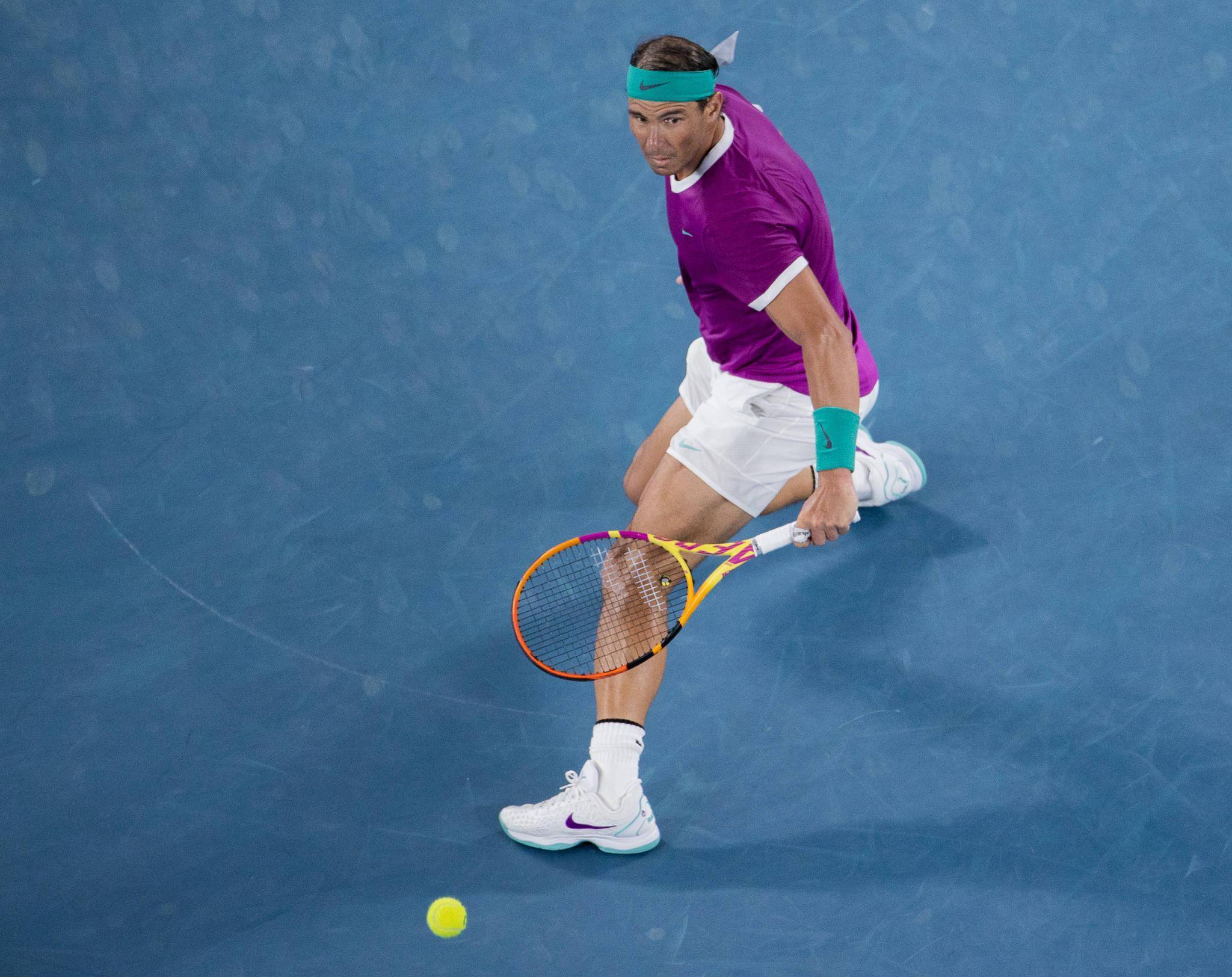 包含美国网球队绝杀英国网球队，纳达尔关键制胜的词条