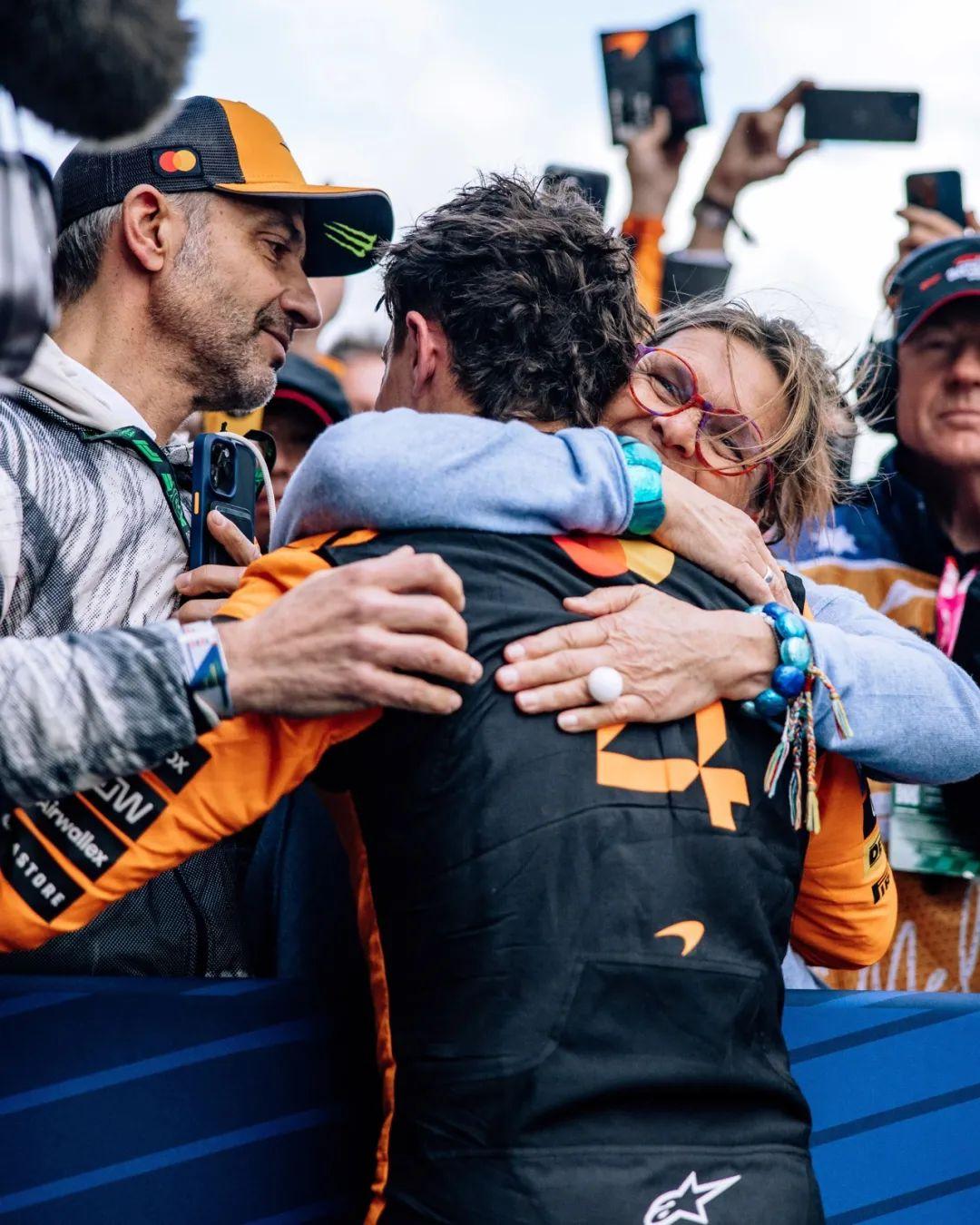 索伯车队险胜哈斯车队，拉塞尔扛起全队的简单介绍